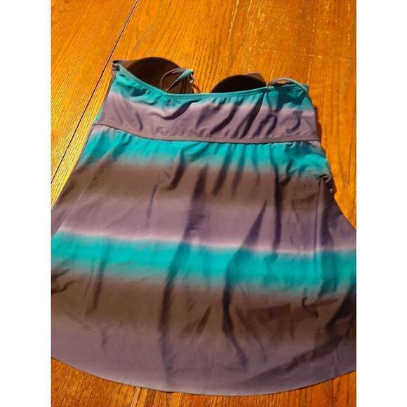 Size 18 Hilor Tankini Swimsuit Bathing Suit Top Padded Adjustable Strap - Picture 3 of 5